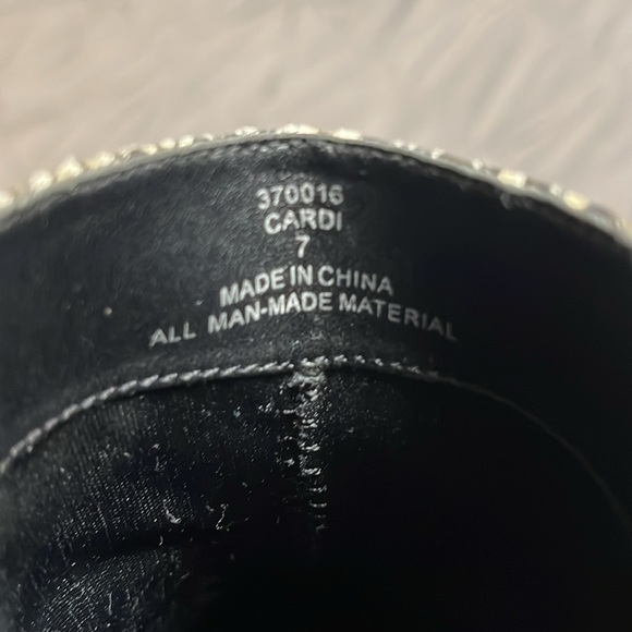 Michael Shannon Black and Tan Faux Snake Skin Cardi Bootie Size 7 - Picture 12 of 12